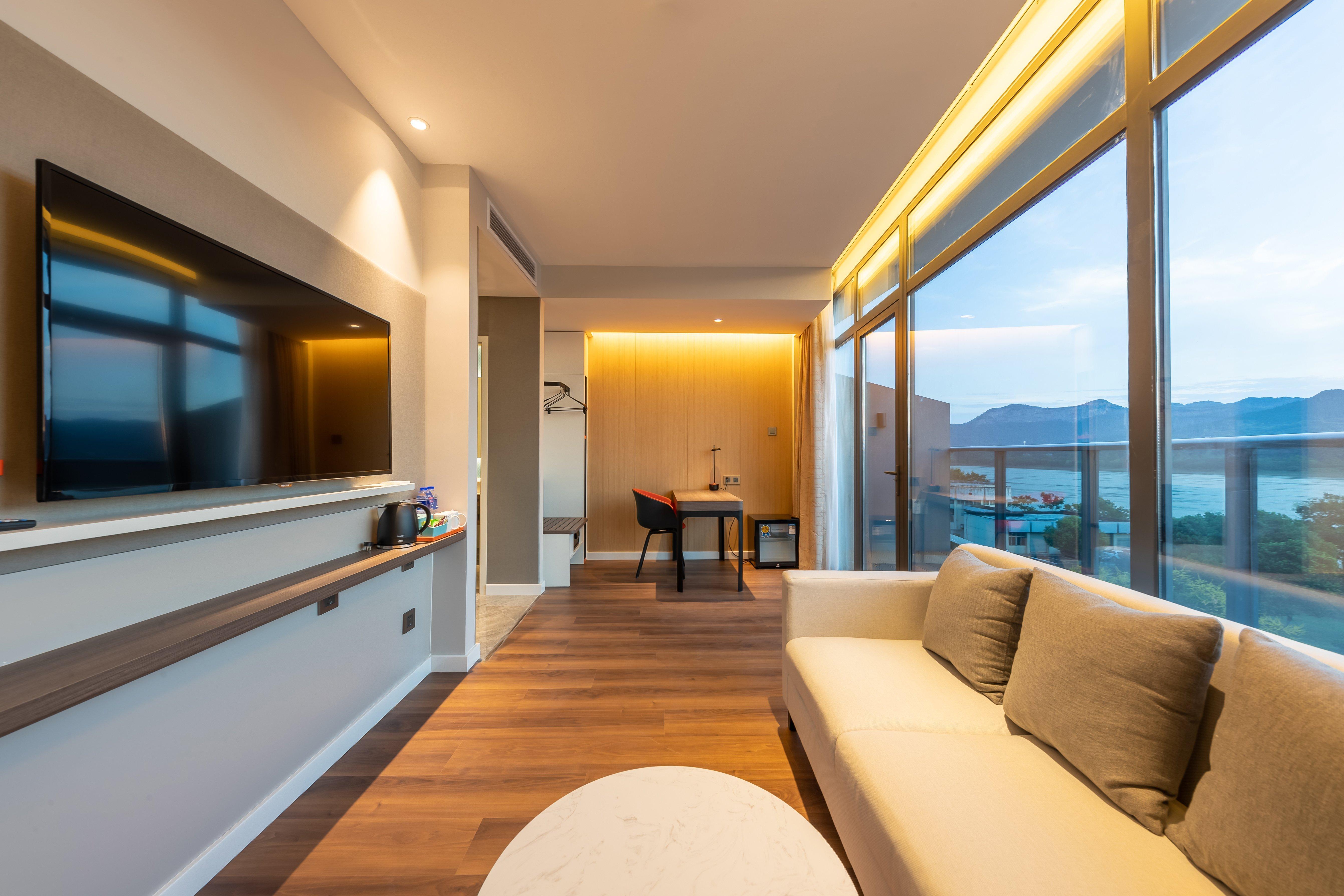 Holiday Inn Express Yichang Riverside By Ihg Bagian luar foto