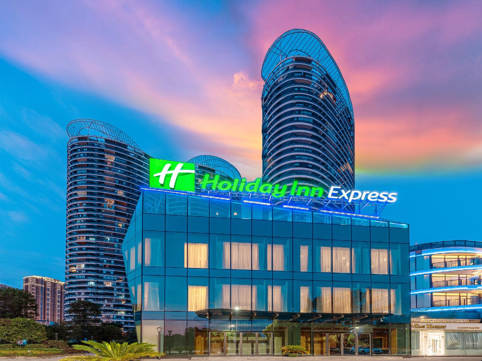 Holiday Inn Express Yichang Riverside By Ihg Bagian luar foto