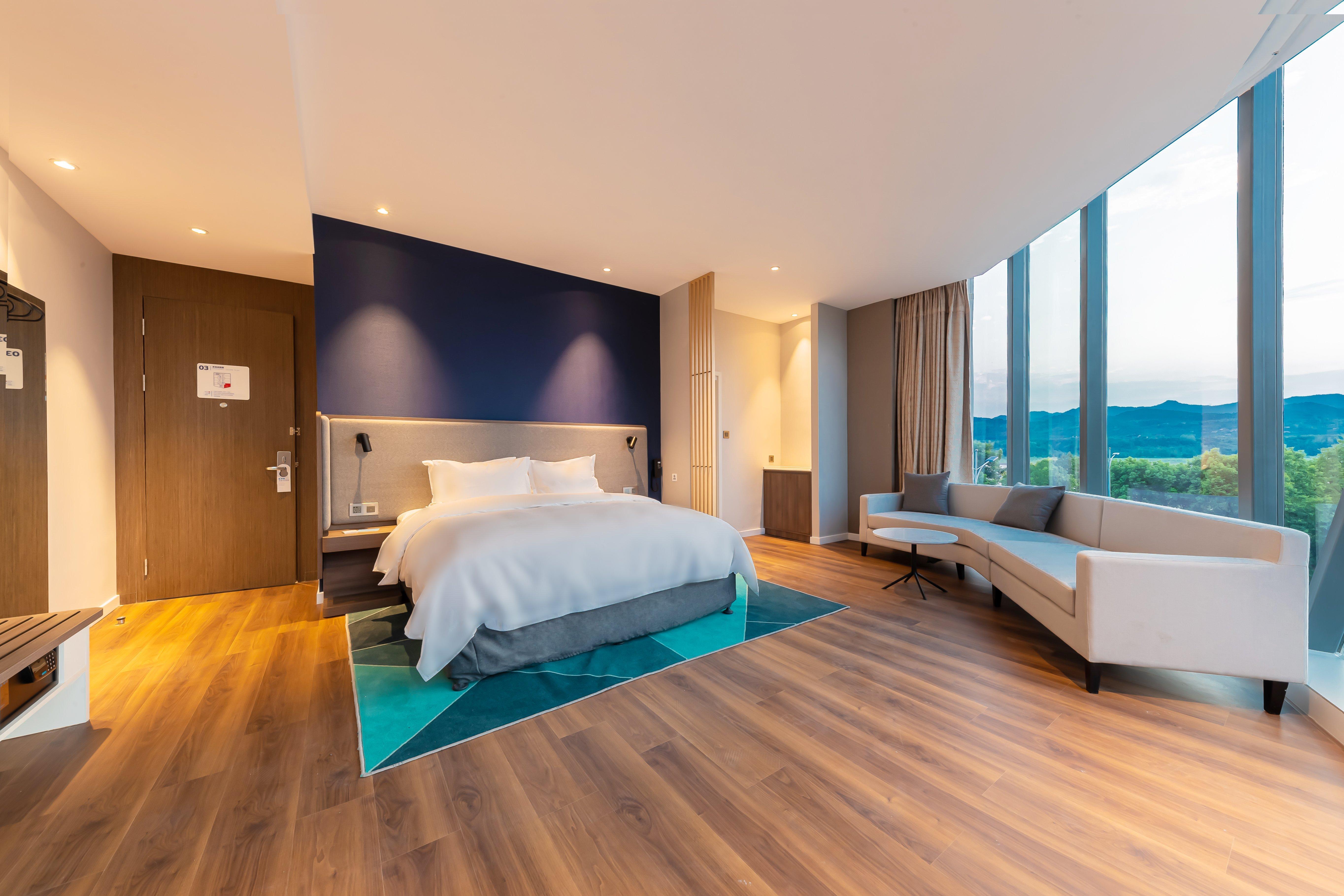 Holiday Inn Express Yichang Riverside By Ihg Bagian luar foto